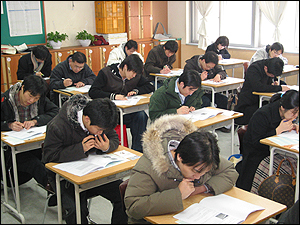 2008년 레지던트 필기시험 4242명 응시