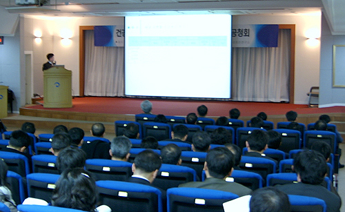 "자격확인 의무화로 급여제한자 진료 방지"
