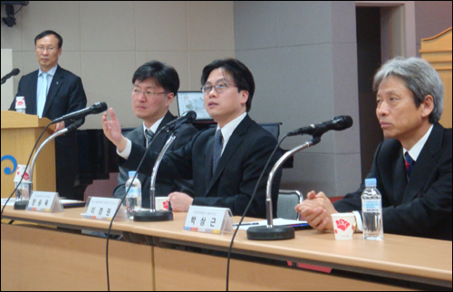 비급여 사용승인 "깐깐하게" vs "유연하게"
