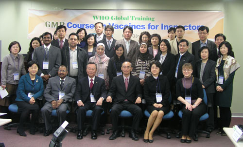 "국제수준 백신관리기준 해외에 전파"
