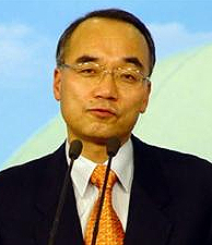 박재완 수석 "병의원·약국개업 성역 없애야"