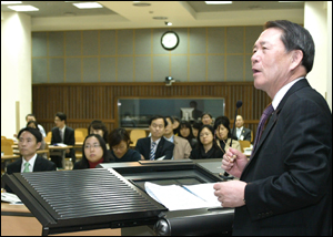 "개인질병정보 제공 엄금, 약속 지킬 것"