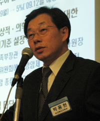 "100원을 100명에 나눠주는 것에 우선순위"