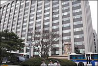 정부, 의료민영화 논란 건강관리서비스 찬양일색