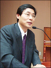 "정부, 건보재정 관리능력 부재…공단에 넘겨야"