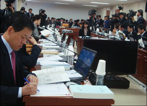 공단, 약가협상 전략 외부유출 의혹에 '냉기류'