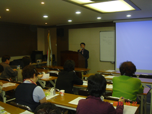 관악구약, 연수교육서 약사감시 대비 당부