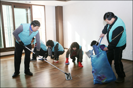 공단, 연평주민 생필품 지원 등 '사랑나눔' 실천