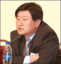 "입증책임 전환없는 의료분쟁법 의사특례법 전락"