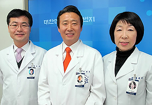 약사감시 받은 약국 "명찰·위생복·면허증 본다"