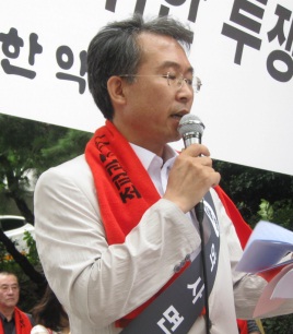 우창우 약사 "구멍가게 코감기약이 그리 좋았나?"
