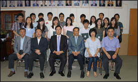 이한우 회장, 건국대생 21명에 장학금 전달
