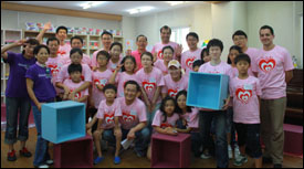 쥴릭, 사랑의 책꽂이 만들기 행사 진행