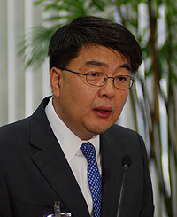 '키코' 소송대리 로펌 근무경력 임 내정자에 악재될까