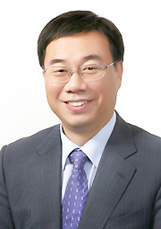 '아빠 의사 맞아?' 신상진 의원 출판기념회
