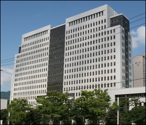 무자격자 4명, 원내조제…약사는 명의만 대여