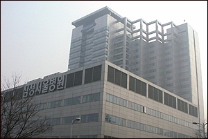 삼성서울병원 2차 입찰서도 8개 그룹 유찰
