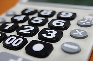 매약 비중 높은 약국, 부가세 '폭탄' 피하려면

