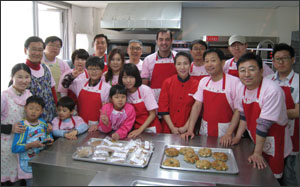 쥴릭, 사랑의 빵 만들기 행사로 이웃사랑 실천
