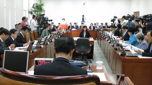 보건복지 입법안 1009건 폐기…처리율 상임위 중 꼴찌