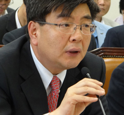 "처방전 2매 발행 처벌기전, 공감대 마련할 것"