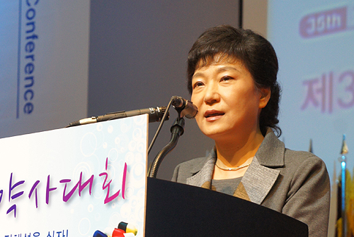 4대 중증질환 무상의료…본인부담상한제 확대 개편