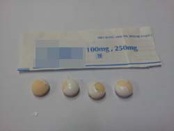 "깨지고 벗겨지고"…사라지지 않는 불량약 유통