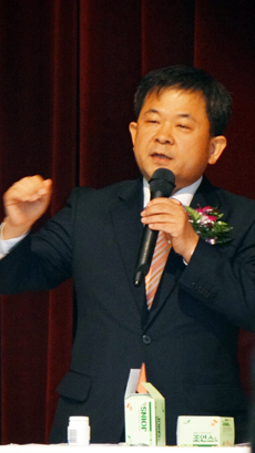 "독성 검출, 한약재는 안되고 천연물신약은 안전?"