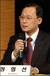 "노인 건강관리, 기저질환 조기발견·관리가 더 우선"
