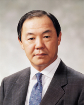 유승필 유유회장, 신임 주한 명예영사단장 선임