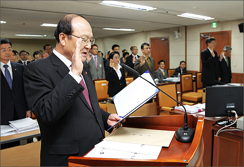 성분명처방 의욕없는 공단, 국감답변도 '어물쩍'