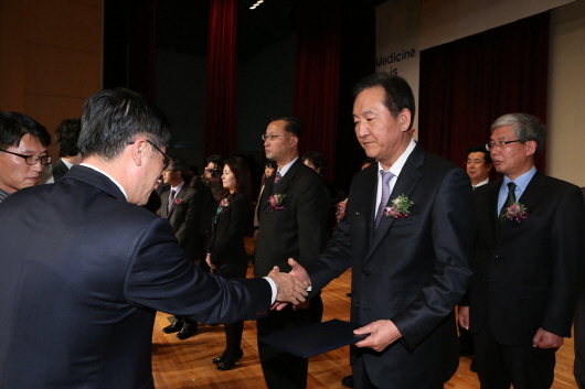 한국애브비 유홍기 대표, 국무총리 표창 수상