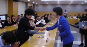 양천구약 한동주 회장, 양천구청장 표창패 받아