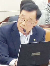 제네릭 가격이 오리지널의 80%여서 리베이트 조장?
