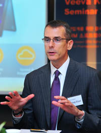 "제약 영업사원, 선진화된 고객관리 자신"
