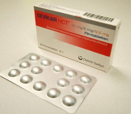 "3가지 성분을 하나로"…3제 복합제 개발 '활발'