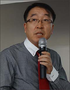 김경용 대표 물러난 W-스토어, 홍춘극 상무 투입