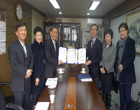 관악구약, 지역 소방대원 자녀에 장학금 전달