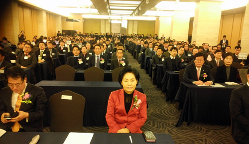 유통협 '새 회장 뽑는날'…각계인사 총출동