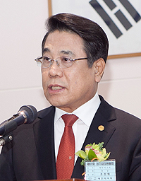 조찬휘 회장 "연수교육 회계부실 죄송하다"