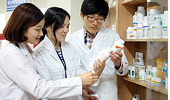 무너지는 약사 독점영역…약대 6년제 시대 '역행'