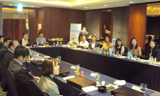 "약국, 의약품 ·건기식 다음은 식품이다"