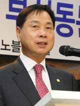 중앙약대 부산동문회장에 옥태석 동문 추대