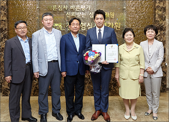 심평원 올해의 홍보대사에 '삼둥아빠' 송일국 위촉