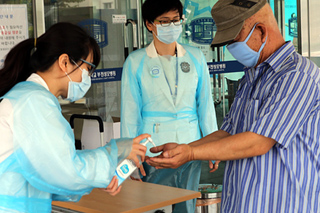 병의원 경영난 해소 위해 2개월치 급여비 선지급