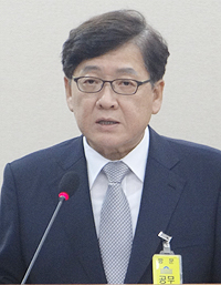 정진엽 후보자 "저는 의료영리화 자체 반대하는 사람"