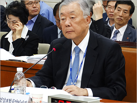 성상철 "건보 IC카드 도입, 충분히 논의해 신중 검토"