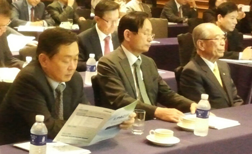 제약협 70주년, 88세 강신호 회장 참석 '눈길'