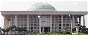 "의약, 수가협상 때 비급여 정보 건보공단에 내줘야"