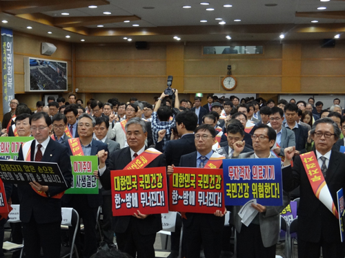 의협 비대위 1인 체제…이광래 인천의사회장 전면에